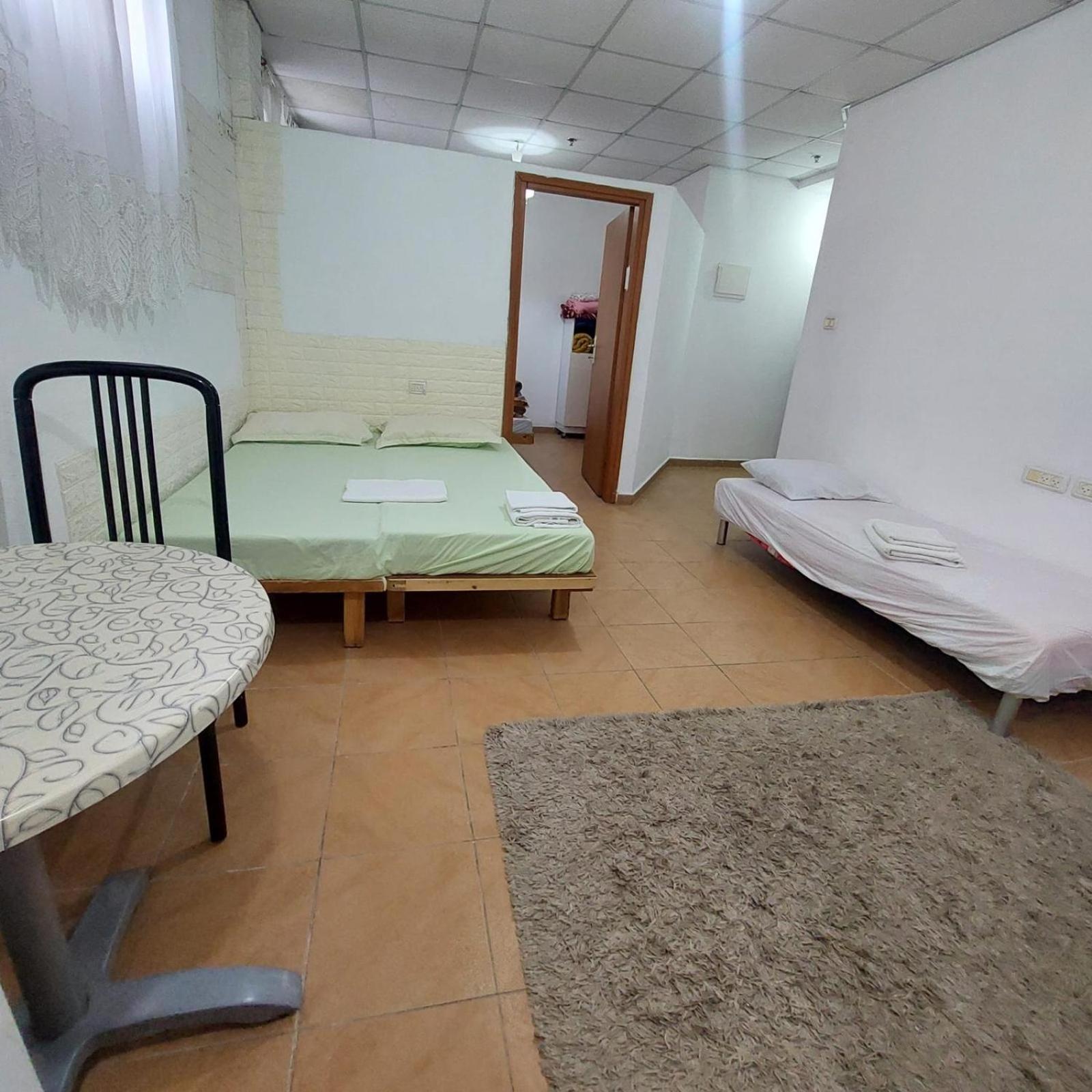Star Guest- House Hotel Or Yehuda Buitenkant foto