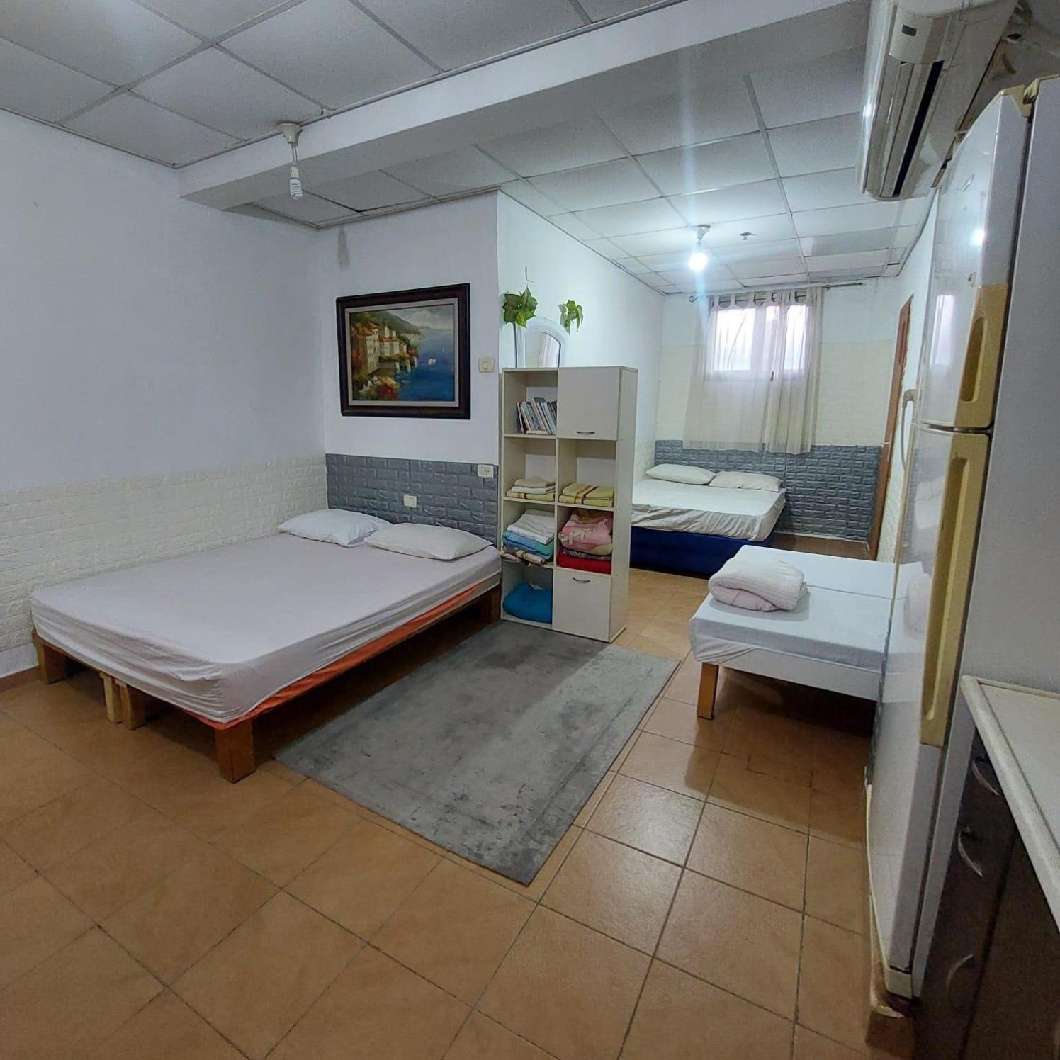 Star Guest- House Hotel Or Yehuda Buitenkant foto