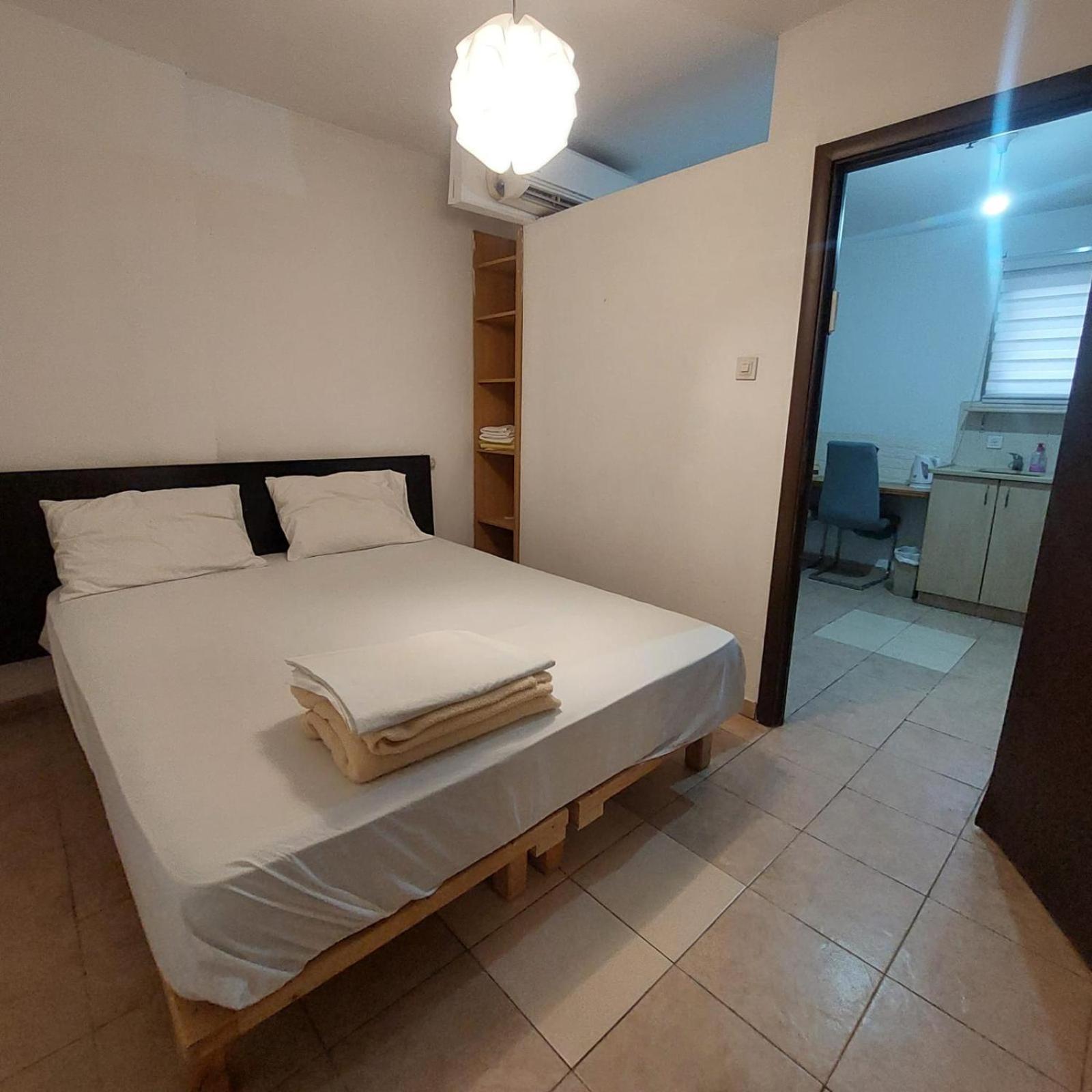Star Guest- House Hotel Or Yehuda Buitenkant foto