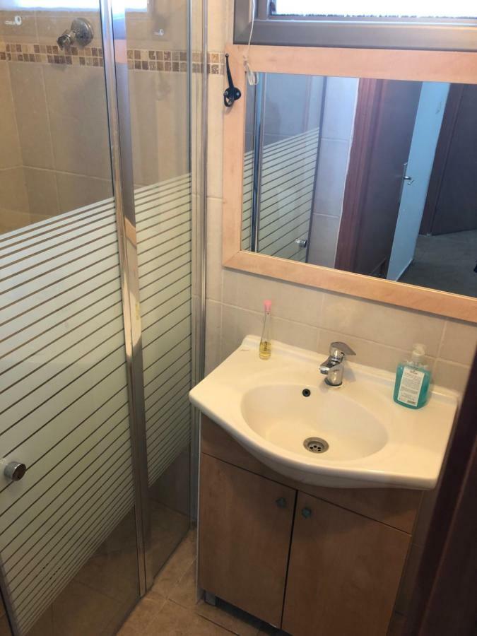 Star Guest- House Hotel Or Yehuda Buitenkant foto