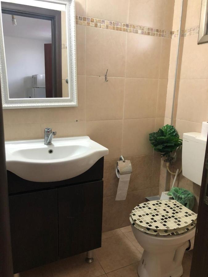 Star Guest- House Hotel Or Yehuda Buitenkant foto