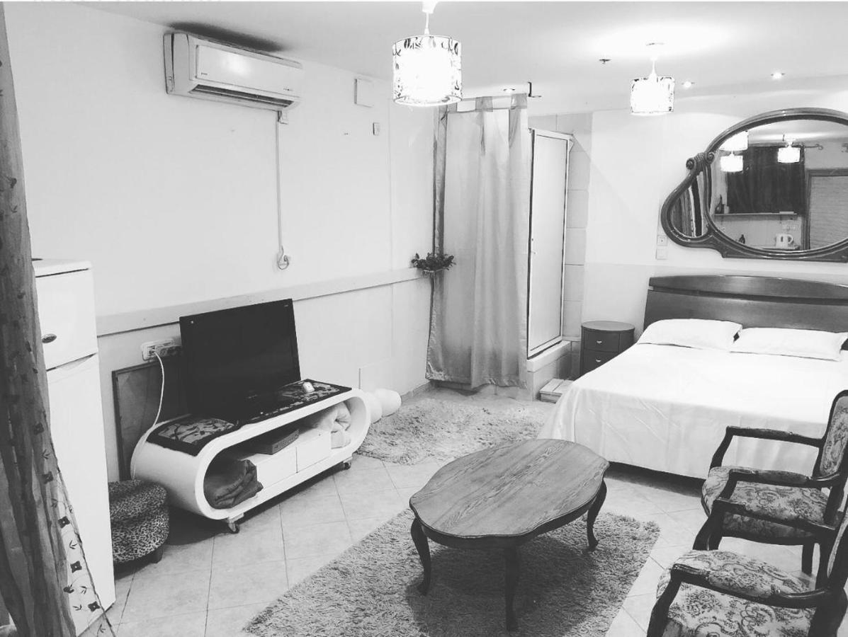Star Guest- House Hotel Or Yehuda Buitenkant foto